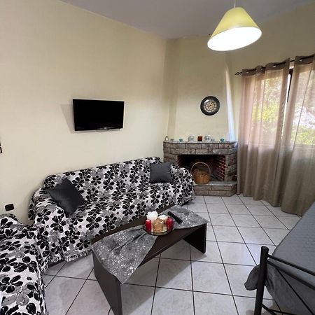 Village Apartment 马拉希亚斯 外观 照片